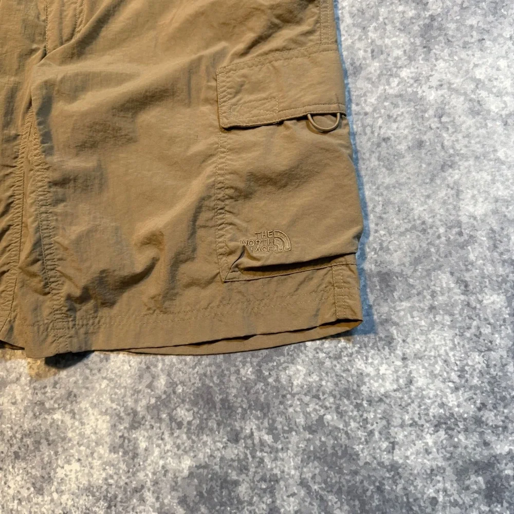 The North Face Mens Brown Nylon Cargo Hiking Shorts Size Small Stow Pocket‎ Tan
